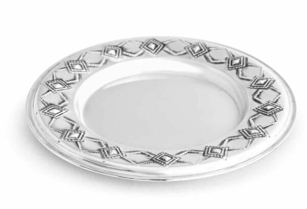 Modern Decorative Kiddush Plate With square decorations