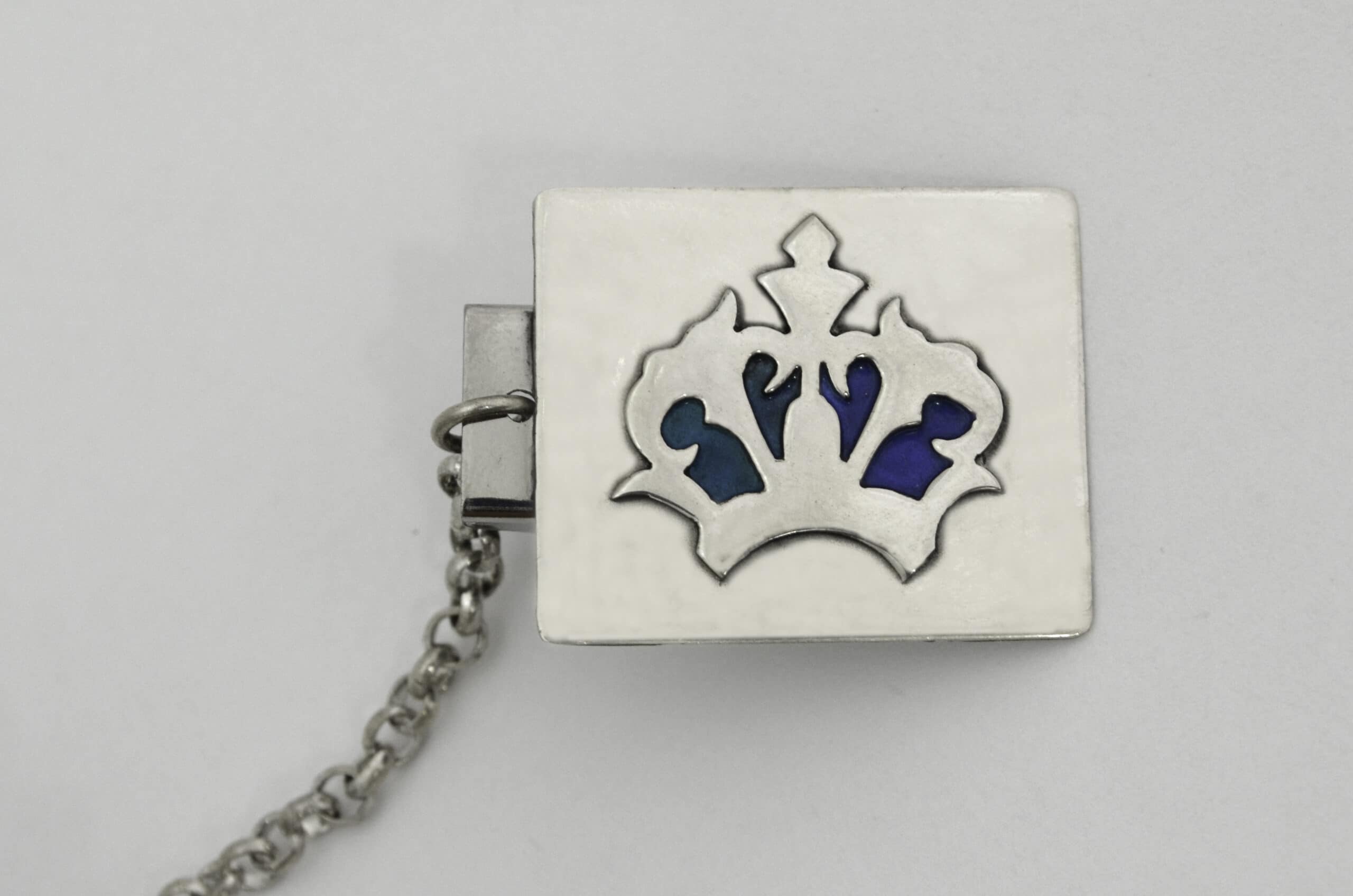 Extraordinary Crown Silver Tallit Clips