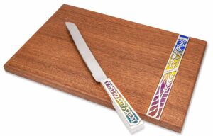 Decorated Shabbat Set – Challah Board and Knife