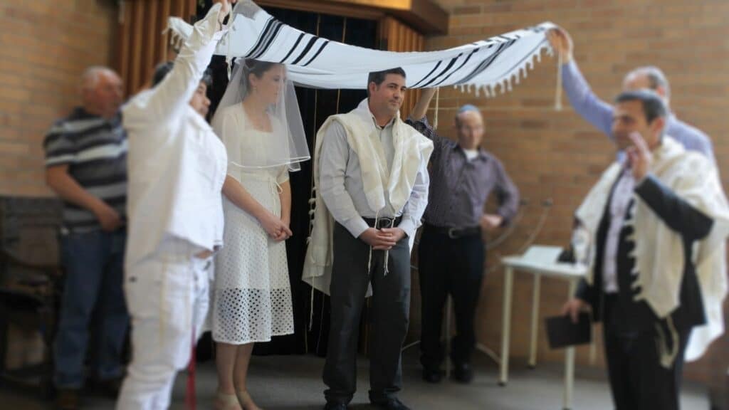Jewish Weddings: 10 Things You Need to Know